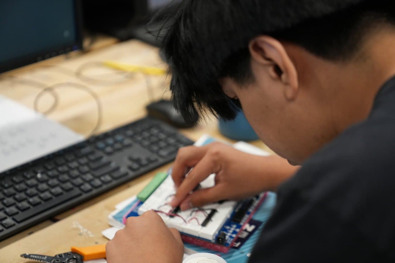 Madison Highland Prep students working in the computer lab